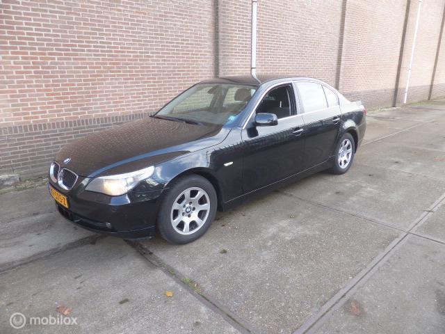 BMW 5-serie 523i Executive, Auto's, BMW, Bedrijf, Te koop, 5-Serie, ABS, Airbags, Airconditioning, Alarm, Boordcomputer, Centrale vergrendeling