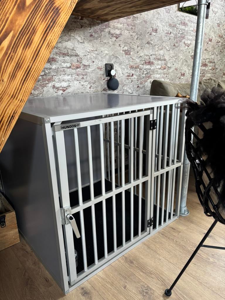 Hundos hondenbench, Ophalen, 65 tot 100 cm, Hondenhok, Zo goed als nieuw