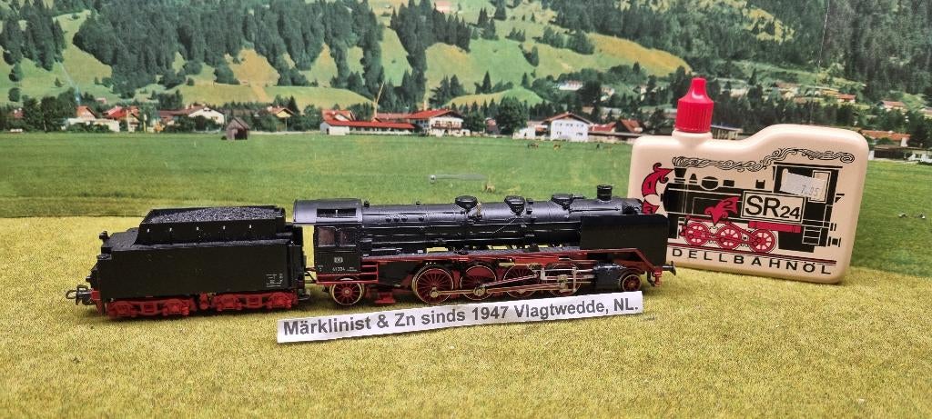 marklin 3082 met faulhaber motor + rook + vloeistof, Wisselstroom, Locomotief, Ophalen of Verzenden, Zo goed als nieuw
