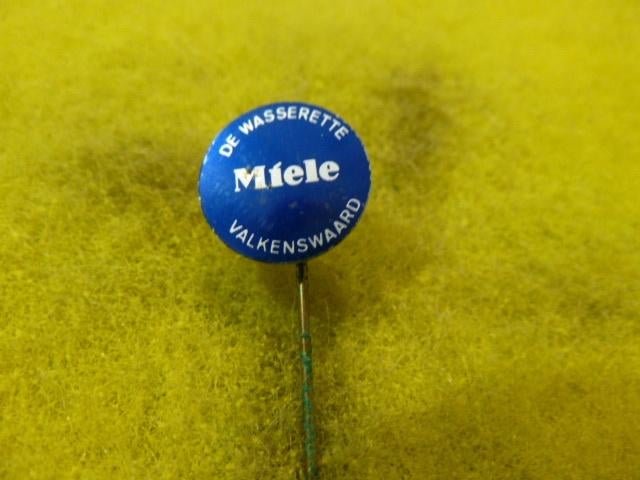 Speldje De wasserette Miele Valkenswaard, Ophalen of Verzenden, Zo goed als nieuw, Overige onderwerpen