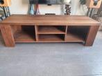 Massief notenhouten dressoir van Goossens, Huis en Inrichting, Kasten | Dressoirs, Ophalen, Gebruikt, 25 tot 50 cm, 200 cm of meer