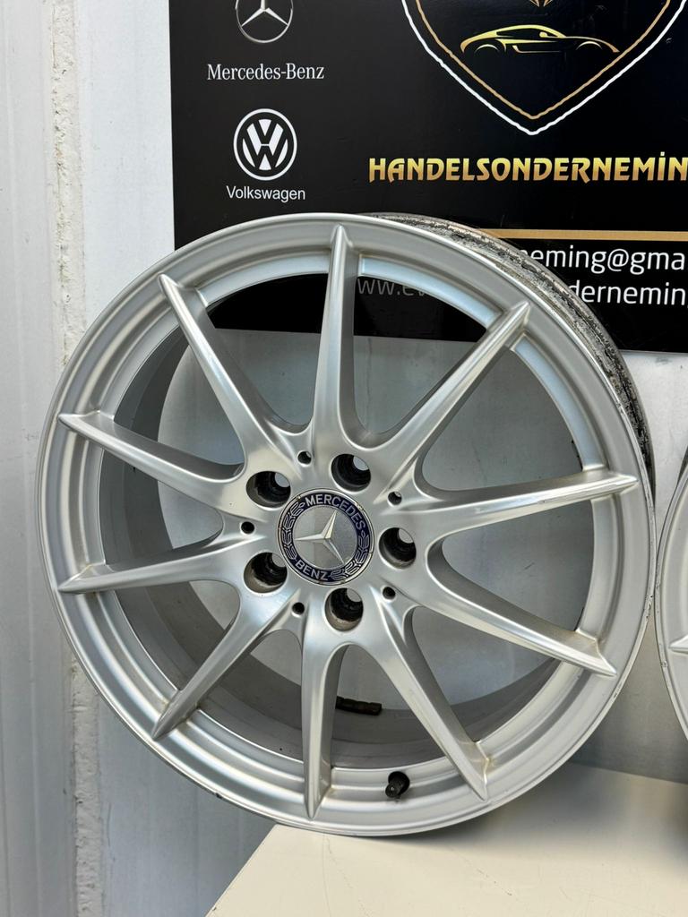 Orginele Mercedes A/B Klasse CLA sportvelgenset A2464010102, Auto-onderdelen, Gebruikt, Velg(en), 17 inch, Ophalen of Verzenden