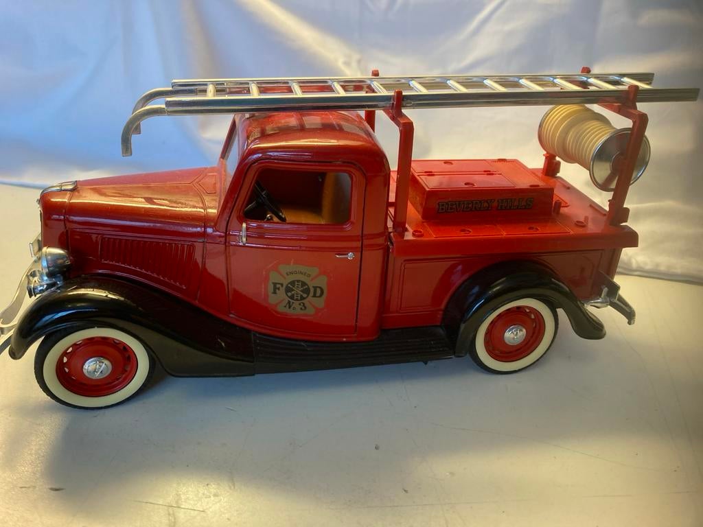 Rode brandweerwagen model met ladder, Overige merken, Gebruikt, Groter dan 1:32, Ophalen of Verzenden