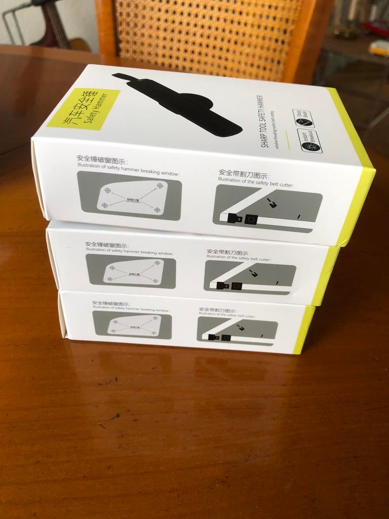 Veiligheidshamertjes (safety hammer), Huis en Inrichting, Woonaccessoires | Krantenbakken en Lectuurbakken, Ophalen of Verzenden