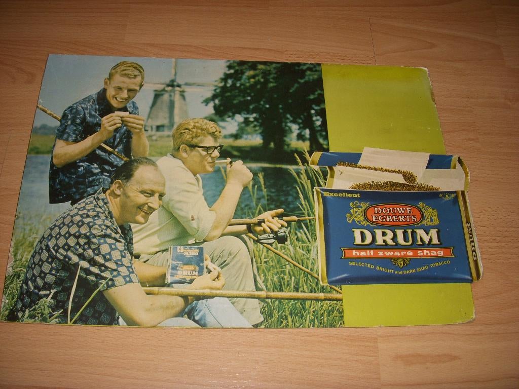 Leuke jaren 60 showcard van DRUM shag, Ophalen of Verzenden, Gebruikt, Reclamebord