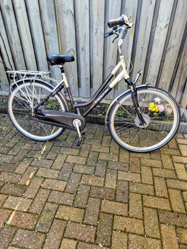 Damesfiets 28 inch, Ophalen of Verzenden, Zo goed als nieuw, Overige merken