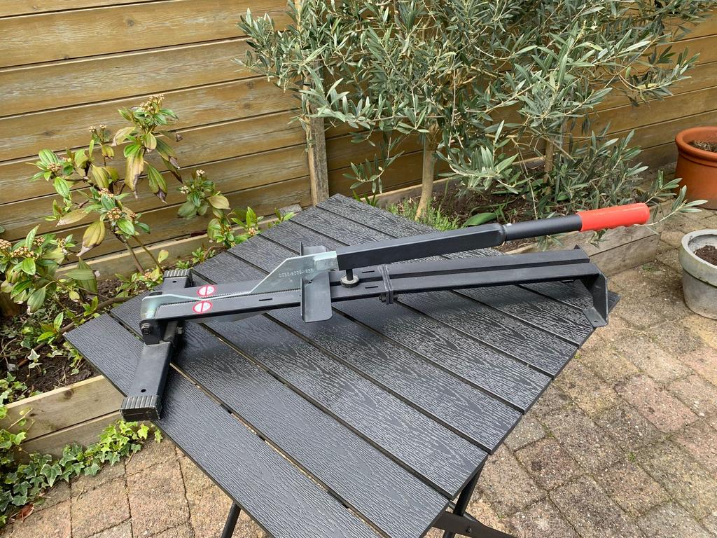 Laminaat snijder, Ophalen, Zo goed als nieuw