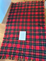 Vintage mooie deken rood met ruiten engels wollen deken, Ophalen of Verzenden, Zo goed als nieuw