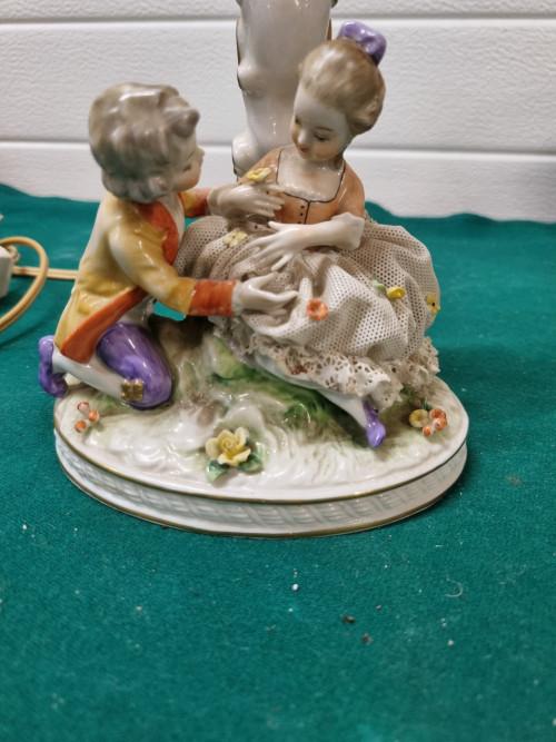 -	Tafellamp Dresden porselein met stel, Ophalen of Verzenden, 'T Olde Gre-j, Info@toldegrej.nl, Endepoelstraat 20f Didam