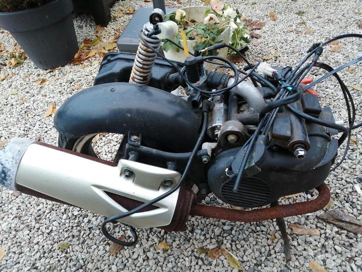 Keeway flash 45km blok compleet gebruikt staat, Fietsen en Brommers, Brommeronderdelen | Scooters, Gebruikt, Overige merken, Blok