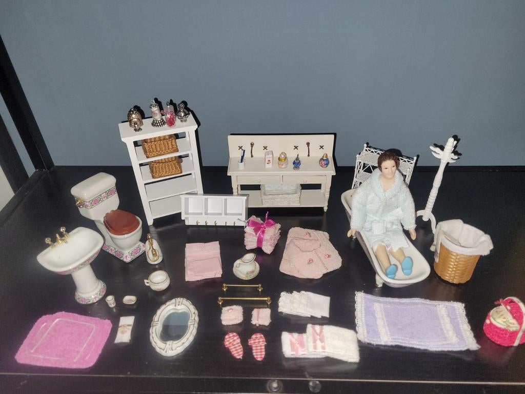 Bad kamer set voor een poppenhuis, Ophalen of Verzenden
