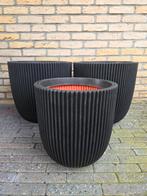 Zwarte Capi Groove bloempotten, Tuin en Terras, Ophalen, Kunststof, Gebruikt, Rond