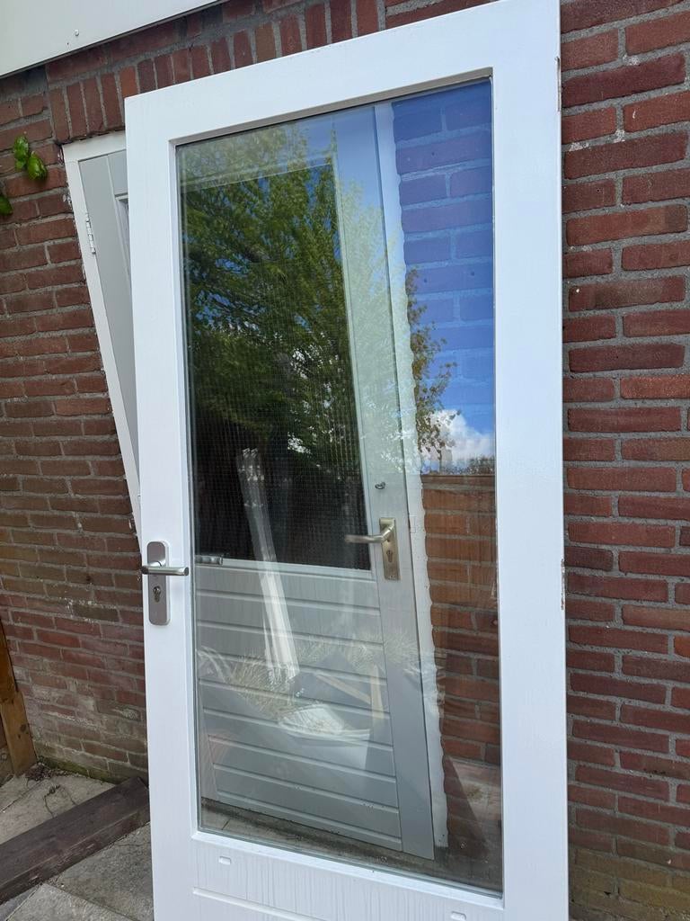 Hardhouten buitendeur met glas, 93x211,5 cm, Doe-het-zelf en Verbouw, Gebruikt, 80 tot 100 cm, Ophalen of Verzenden, Buitendeur