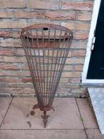 Antieke gietijzeren plantenbak / wandmand, Ophalen