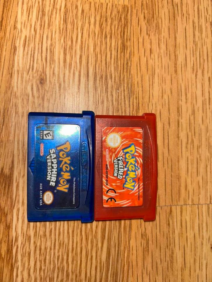 Pokémon Fire Red & Sapphire Game Boy, Spelcomputers en Games, Games | Nintendo Game Boy, Zo goed als nieuw, Role Playing Game (Rpg)