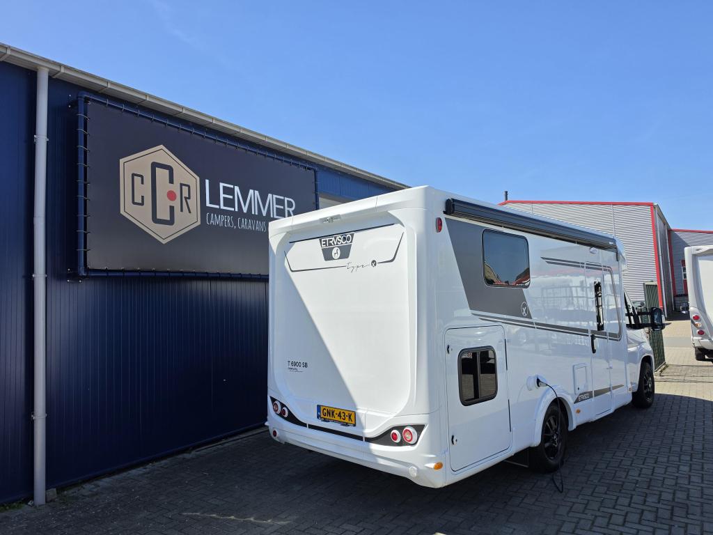 Etrusco T 6900 SB Maxxfan, Fietsendrager, Ringverwarming, Bedrijf, Luifel, Etrusco