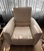LEDEREN FAUTEUIL/RECLINER  WIT/CREME, Huis en Inrichting, Fauteuils, Ophalen, Minder dan 75 cm, Leer, Zo goed als nieuw