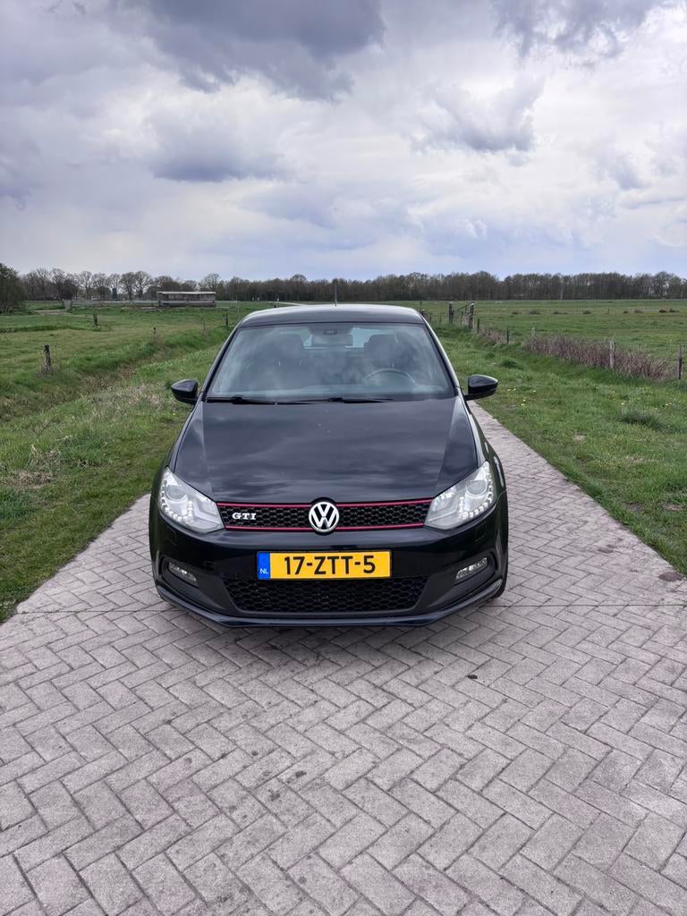 Volkswagen Polo 1.4 TSI 132KW DSG 2012 Zwart, Auto's, Volkswagen, Particulier, Polo, ABS, Airbags, Bochtverlichting, Centrale vergrendeling