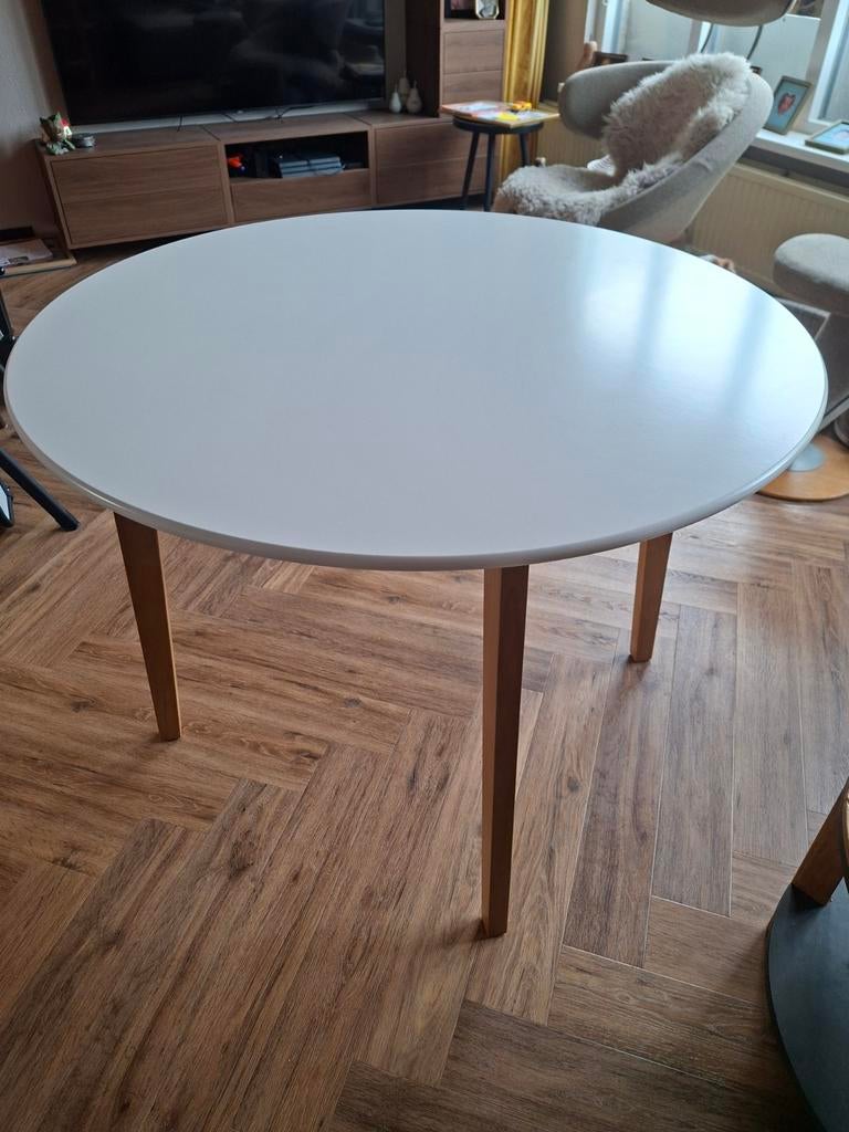 Eettafel rond 105 cm diameter als nieuw, Ophalen, Rond, Zo goed als nieuw, Vier personen