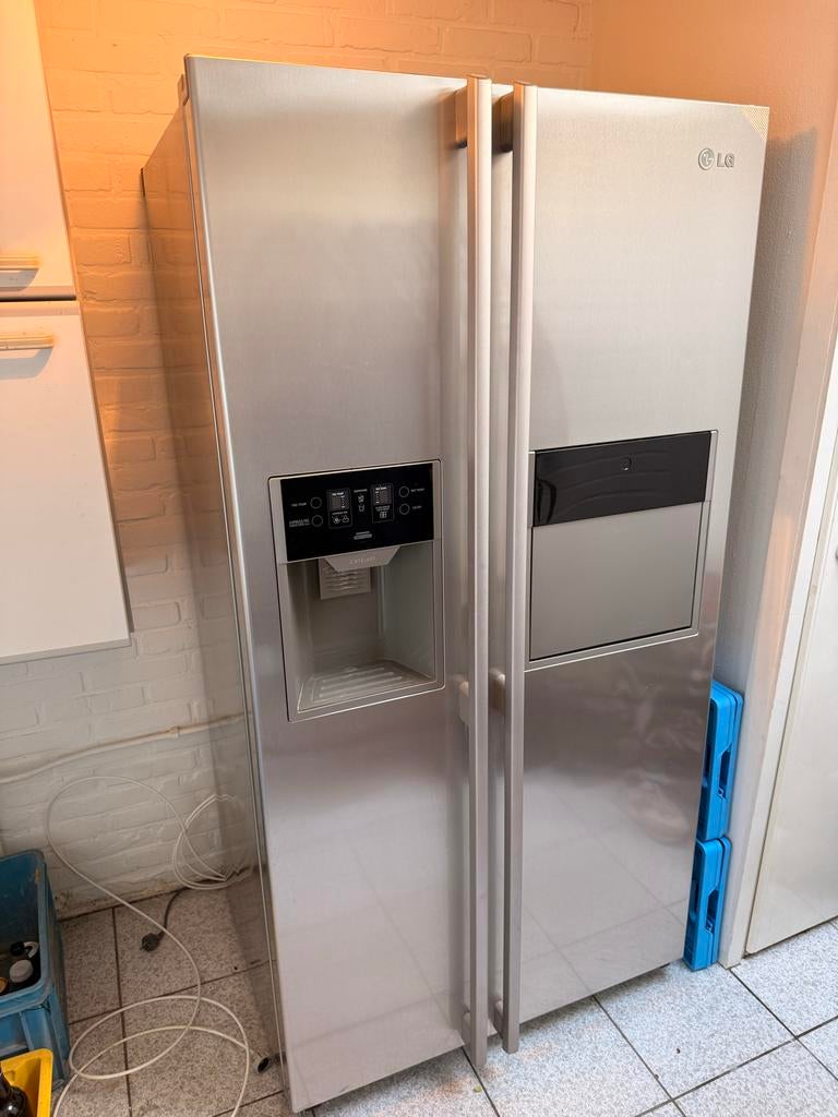 Amerikaanse LG koelkast met ijsblokjesmachine en minibar, Ophalen, Gebruikt, 200 liter of meer, 60 cm of meer