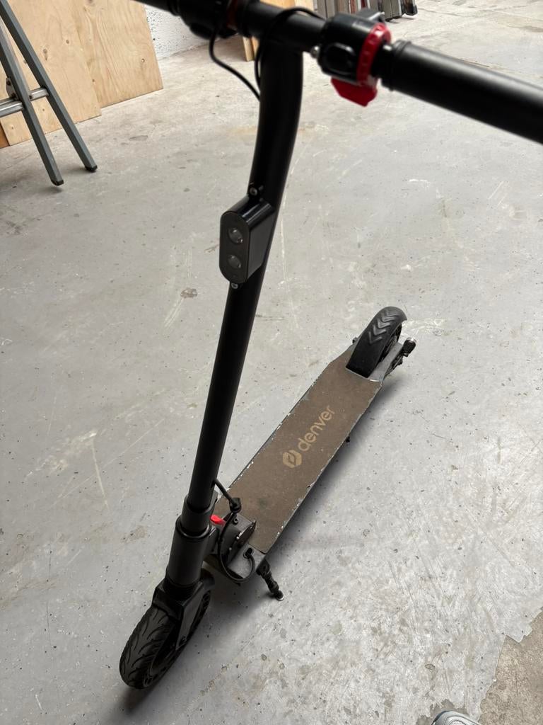 Denver step elektrisch in het zwart, Fietsen en Brommers, Steps, Gebruikt, Elektrische step (E-scooter), Ophalen