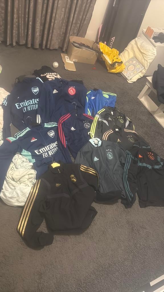 orgineele trainingspak voetbal vestjes, Ophalen of Verzenden, Zo goed als nieuw, Trainingspak