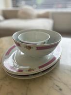 Chinees servies: rijstkom, soepkom en serveerborden, Gebruikt, Ophalen of Verzenden, Overige stijlen, Porselein