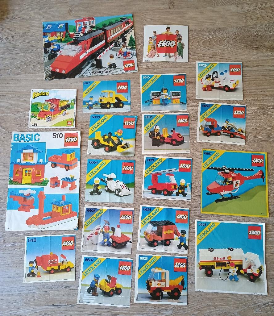 17 Lego verschillende oude handleiding instructies van city, Ophalen of Verzenden, Gebruikt, Lego