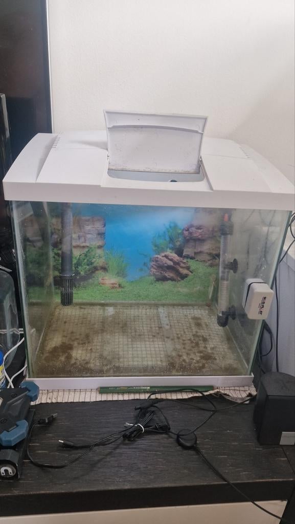 Klein aquarium SuperFish, Ophalen of Verzenden, Zo goed als nieuw, Leeg aquarium
