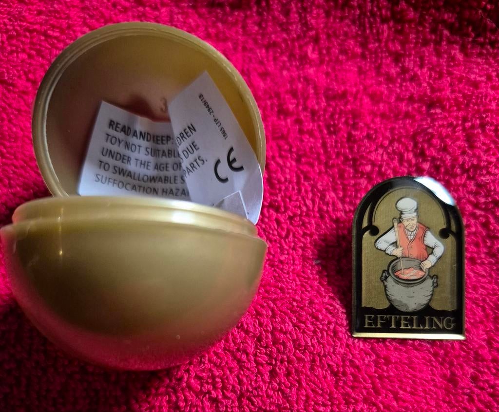 Efteling Smidje pin - Bakker, Ophalen of Verzenden, Nieuw, Button of Speldje