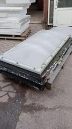 2 Lichtkoepels, Gebruikt, Niet ingevuld, Niet ingevuld, Ophalen