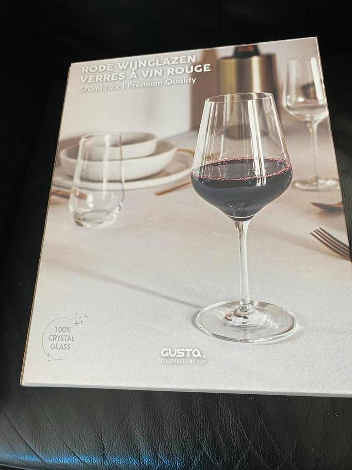 Gusto Rode Wijnglazen - 2 stuks, 570ml, Premium Kwaliteit, Huis en Inrichting, Keuken | Keukenbenodigdheden, Zo goed als nieuw