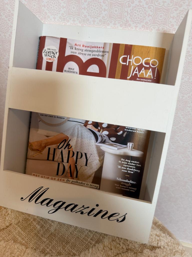 Tijdschrifhouder wit, Huis en Inrichting, Woonaccessoires | Krantenbakken en Lectuurbakken, Ophalen of Verzenden, Nieuw