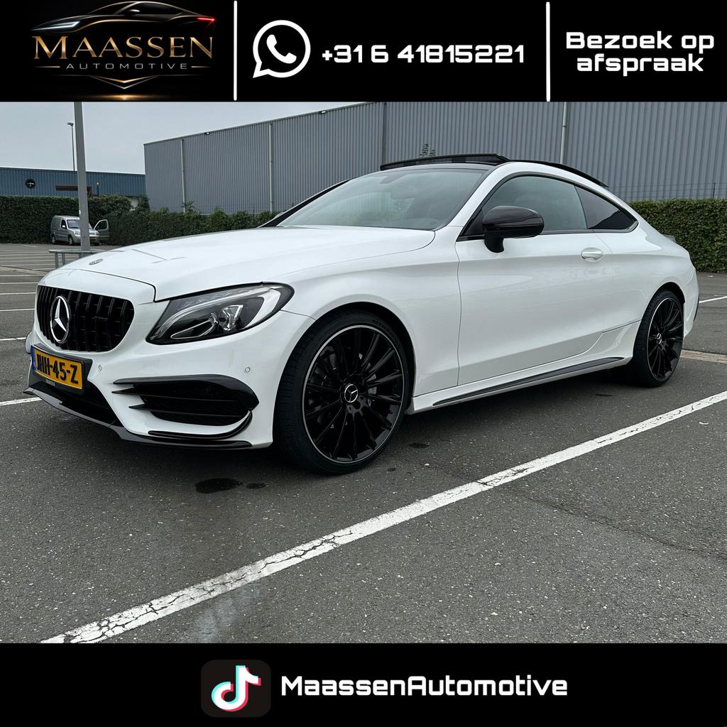 Mercedes-Benz C-Klasse C180 AMG-line PANO XENON 20 INCH VELG, Automaat, Achterwielaandrijving, 1800 kg, 4 stoelen