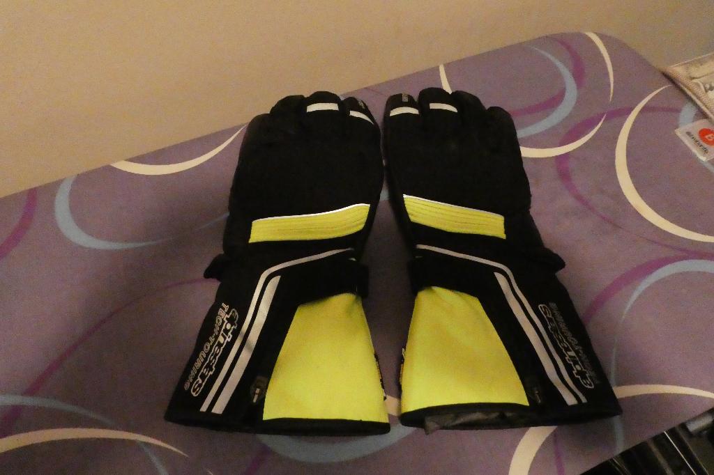 TK: ZGAN Alpinestars Jet Road gore-tex handschoenen maat L, Motoren, Kleding | Motorkleding, Ophalen of Verzenden, Nieuw zonder kaartje