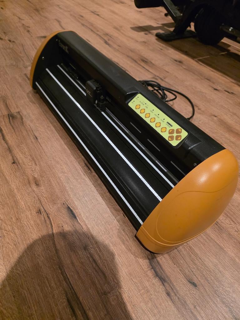 GCC Expert 24 snijplotter - Professionele vinylsnijder, Computers en Software, Printers, Gebruikt, Overige technieken, Ophalen