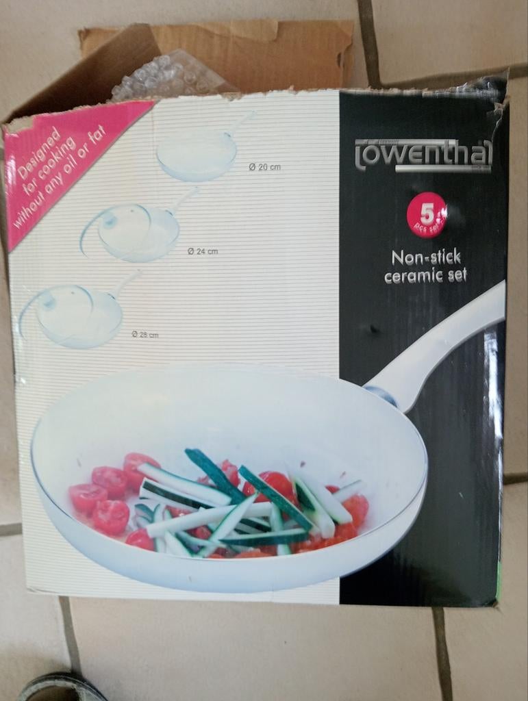 Keramische koekenpannen, Ophalen, Nieuw