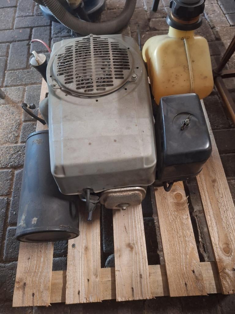 Honda 11PK motor voor zitmaaier type 1211, Ophalen of Verzenden, Gebruikt, Benzine-grasmaaier, Honda