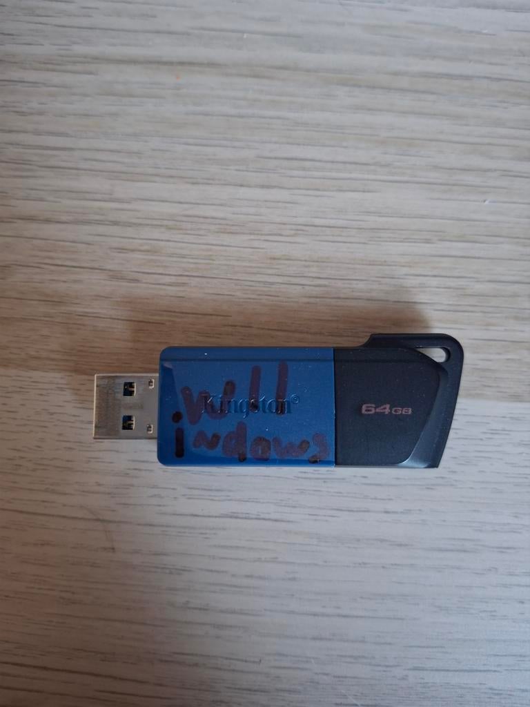 Windows 11 usb stick/64gb usb, Computers en Software, USB Sticks, Ophalen of Verzenden, Nieuw, 64 GB