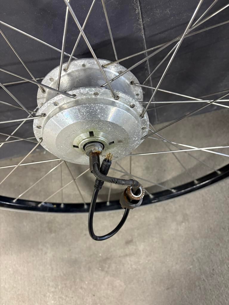 fietsvelg gemotoriseerd, Ophalen of Verzenden, Zo goed als nieuw