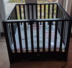 Zwarte box met lade, matras en boxkleed, Kinderen en Baby's, Boxen, Ophalen, Gebruikt, Boxkleed