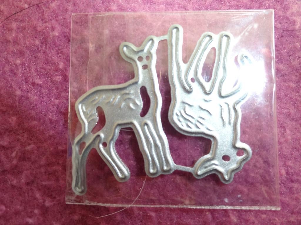 snijmal 2 hertjes *nieuw*, Hobby en Vrije tijd, Ophalen of Verzenden, Nieuw, Dieren, Pons of Mal