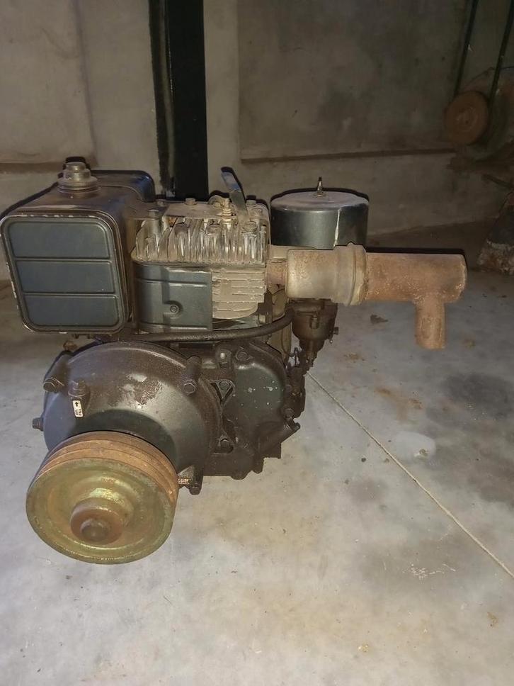 Briggs & Stratton 8 HP Motor, Doe-het-zelf en Verbouw, Motoren, Gebruikt, Benzinemotor, Ophalen