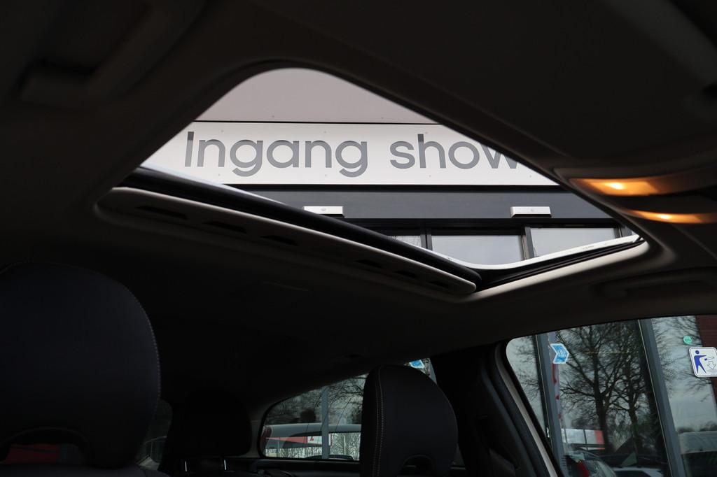 Volvo C30 1.6 D2 R-edition | Origineel NL | Schuif-/kantelda, Voorwielaandrijving, 28 km/l, Gebruikt, Zwart