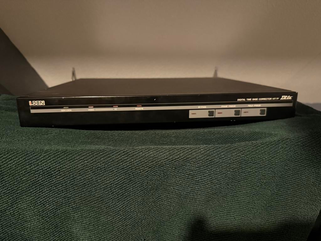 I.DEN IVT-7P Video TBC Time Based Corrector, Audio, Tv en Foto, Professionele Audio-, Tv- en Video-apparatuur, Video, Ophalen of Verzenden