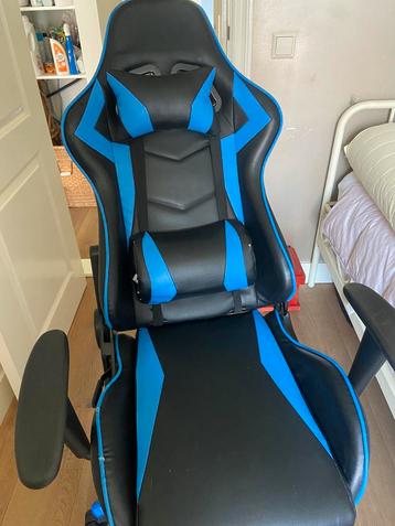 Game/bureau stoel (zwart-blauw) beschikbaar voor biedingen