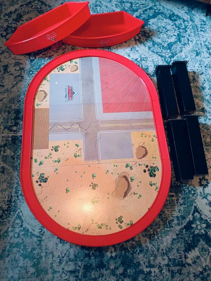 Kidkraft Cars Racebaan/Treintafel # sinterklaas # kerst cade, Kinderen en Baby's, Speelgoed | Racebanen, Gebruikt, Elektrisch