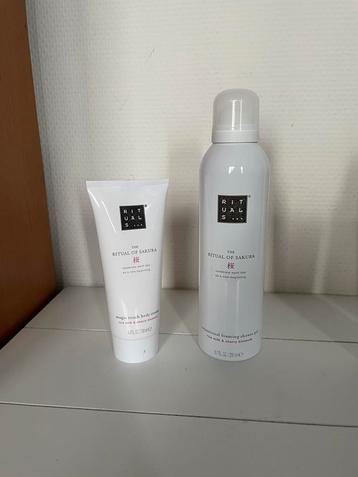Nieuw rituals sakura set body cream showergel foam mousse beschikbaar voor biedingen