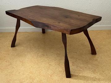 Vintage boomstam tafeltje beschikbaar voor biedingen