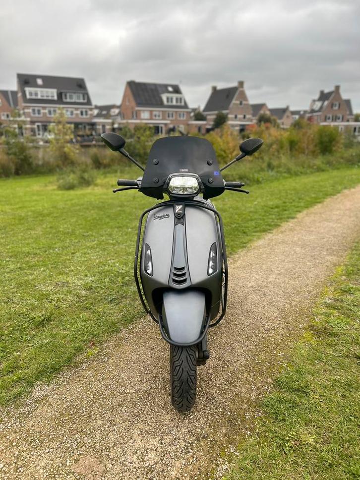 Vespa Sprint Full Option, Fietsen en Brommers, Scooters | Vespa, Zo goed als nieuw, Vespa S, Maximaal 45 km/u, Benzine, Ophalen